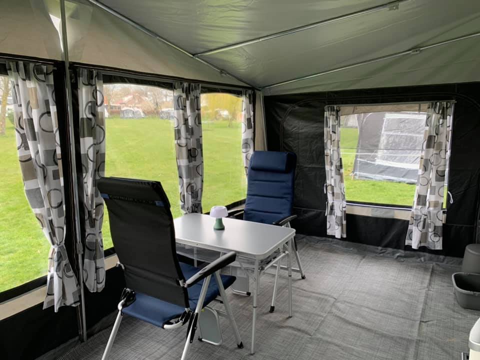 Huurcaravan op camping in Brabant - Fendt (5)