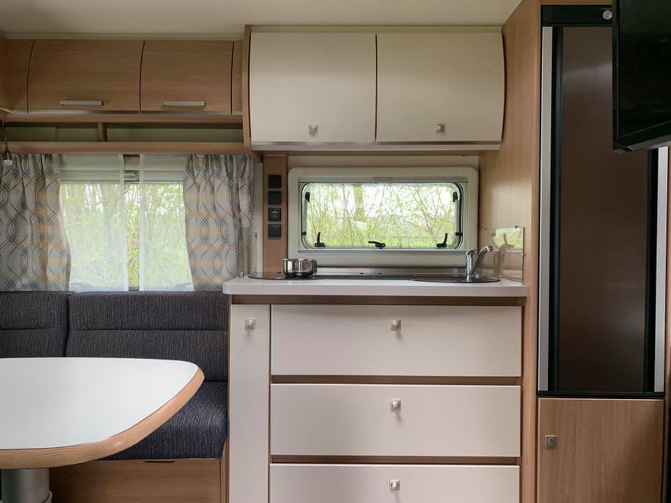 Huurcaravan op camping in Brabant - Fendt (6)